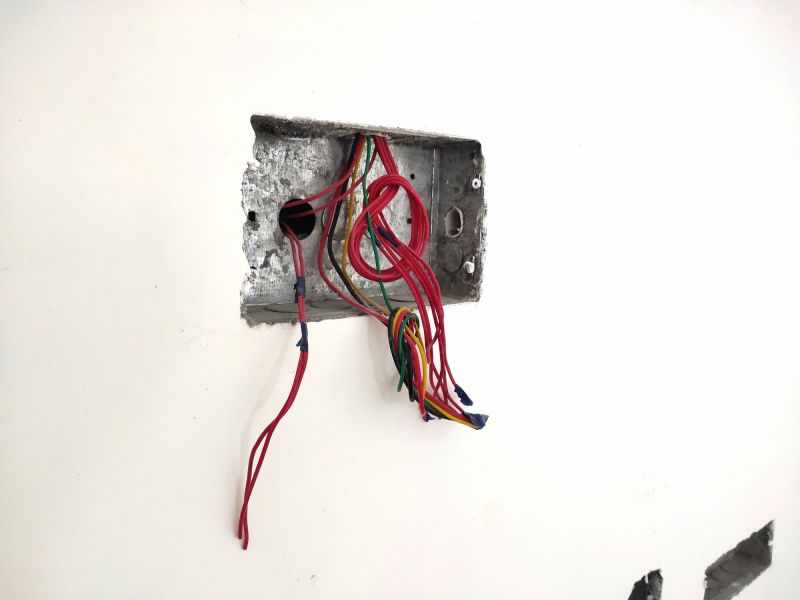 Signs You Need Professional Electrical Repair